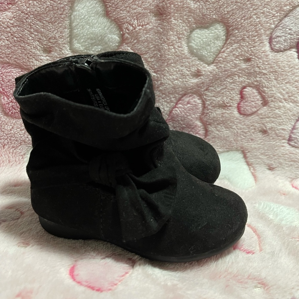 Black infant's boots